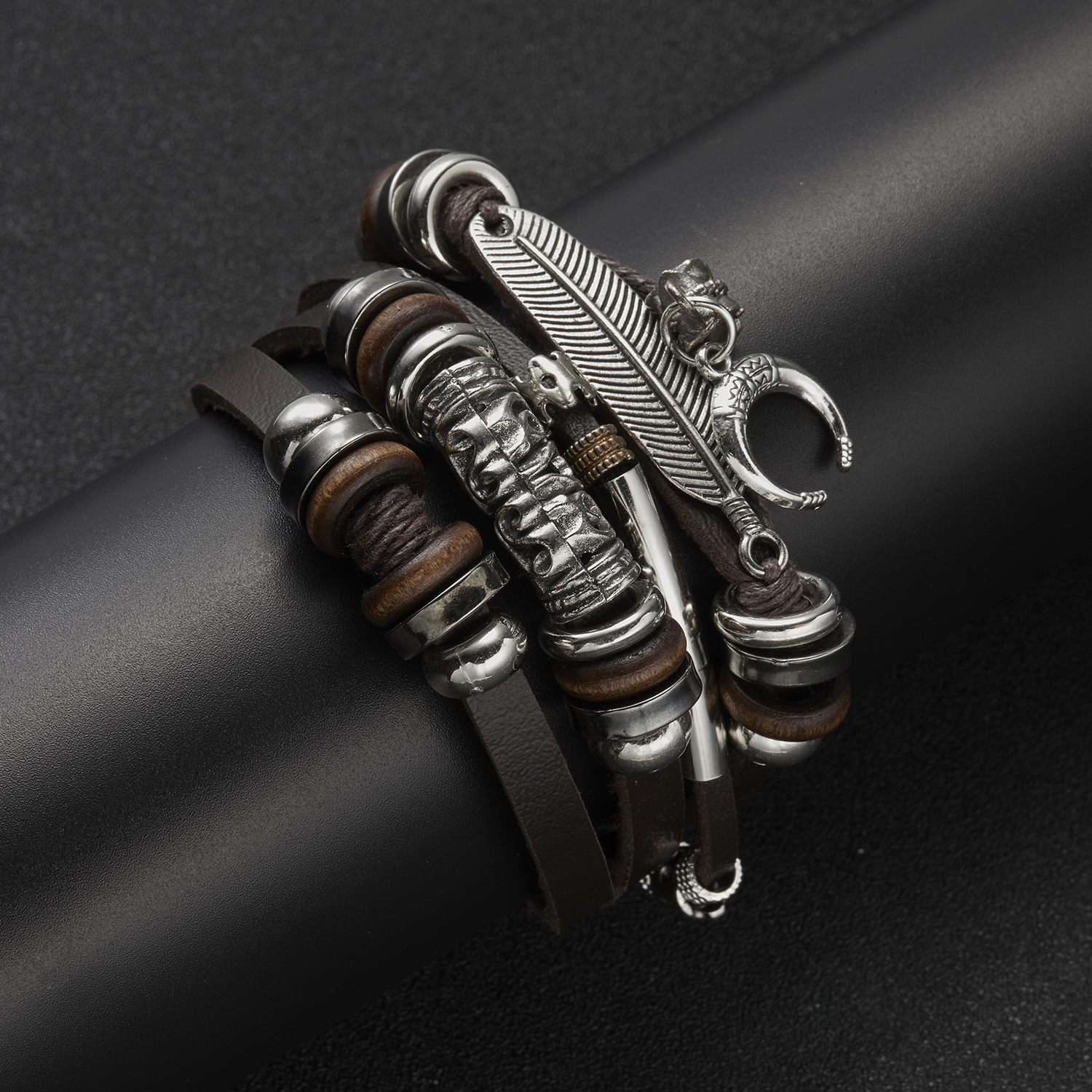 Hot Sale Men Feather Leather B - Men'S Accessories Jewelry Sale recension och pris