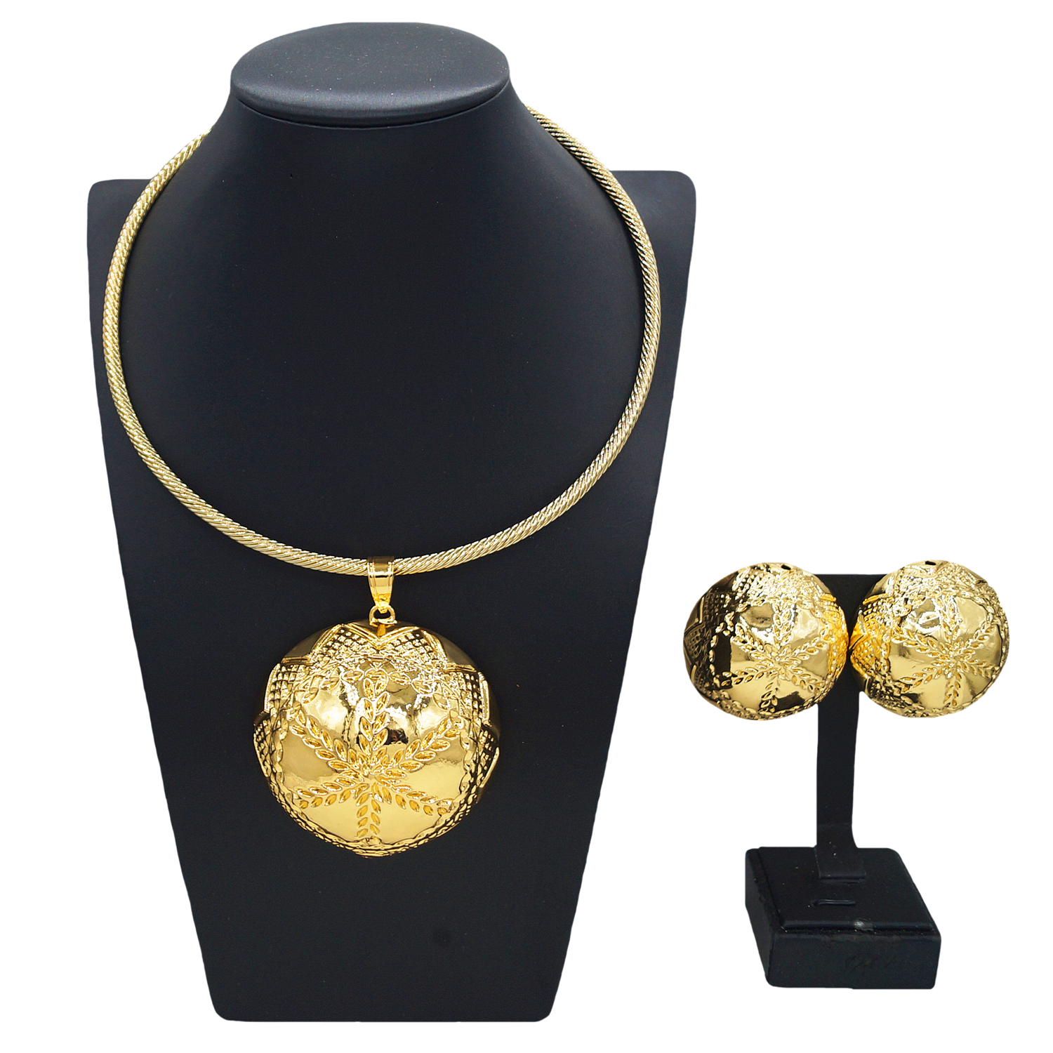 A two-piece set of hollow copp - Men'S Accessories Dubai recension och pris