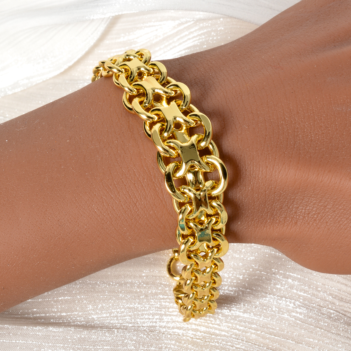 Sunny Luxury 18k Gold Plated G - Men'S Accessories Dubai recension och pris