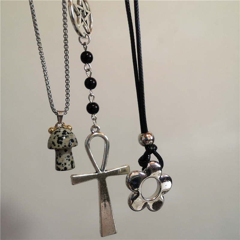 Gothic Punk Stone Mushroom Flo - Men'S Accessories In The 90S recension och pris