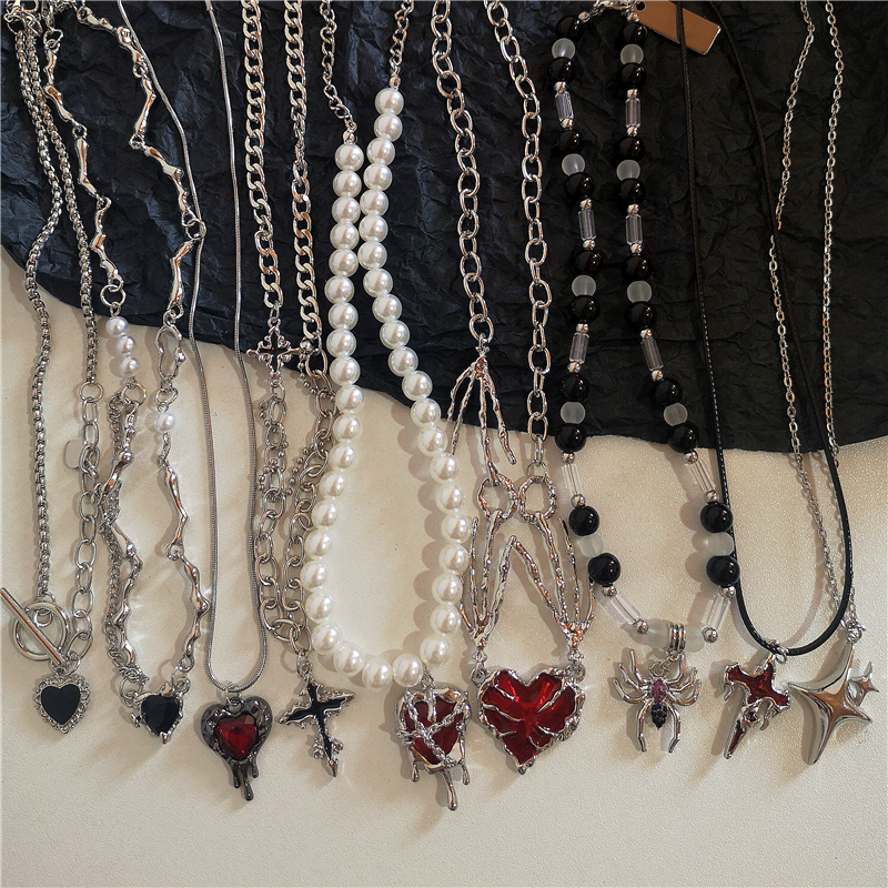 Gothic Vintage Y2K Red Glass H - Men'S Accessories In The 90S recension och pris