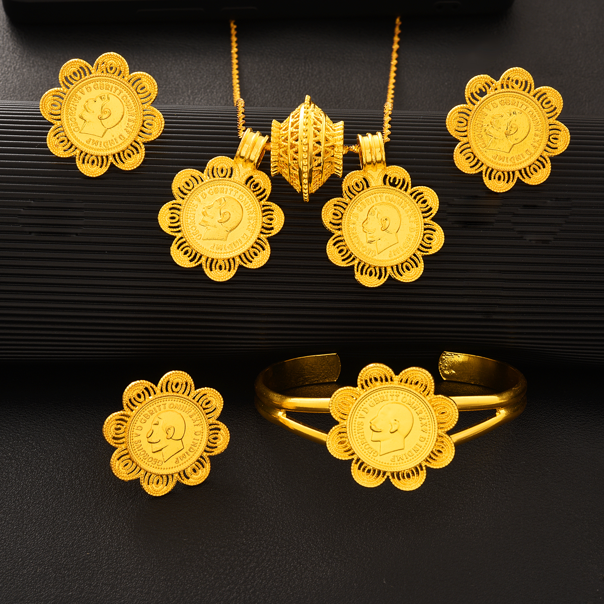 Dubai 24k Gold Plated Double P - Men'S Accessories Dubai recension och pris